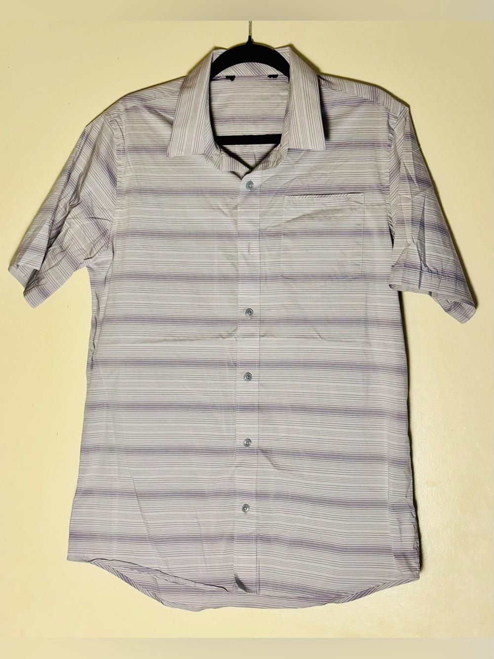 Travis Mathews, “The Take Away” Button Up Shirt Sleeve Performance Shirt. Sz Med